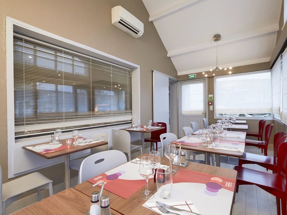 Hotel Campanile Montesson - Le Vesinet Restaurant foto
